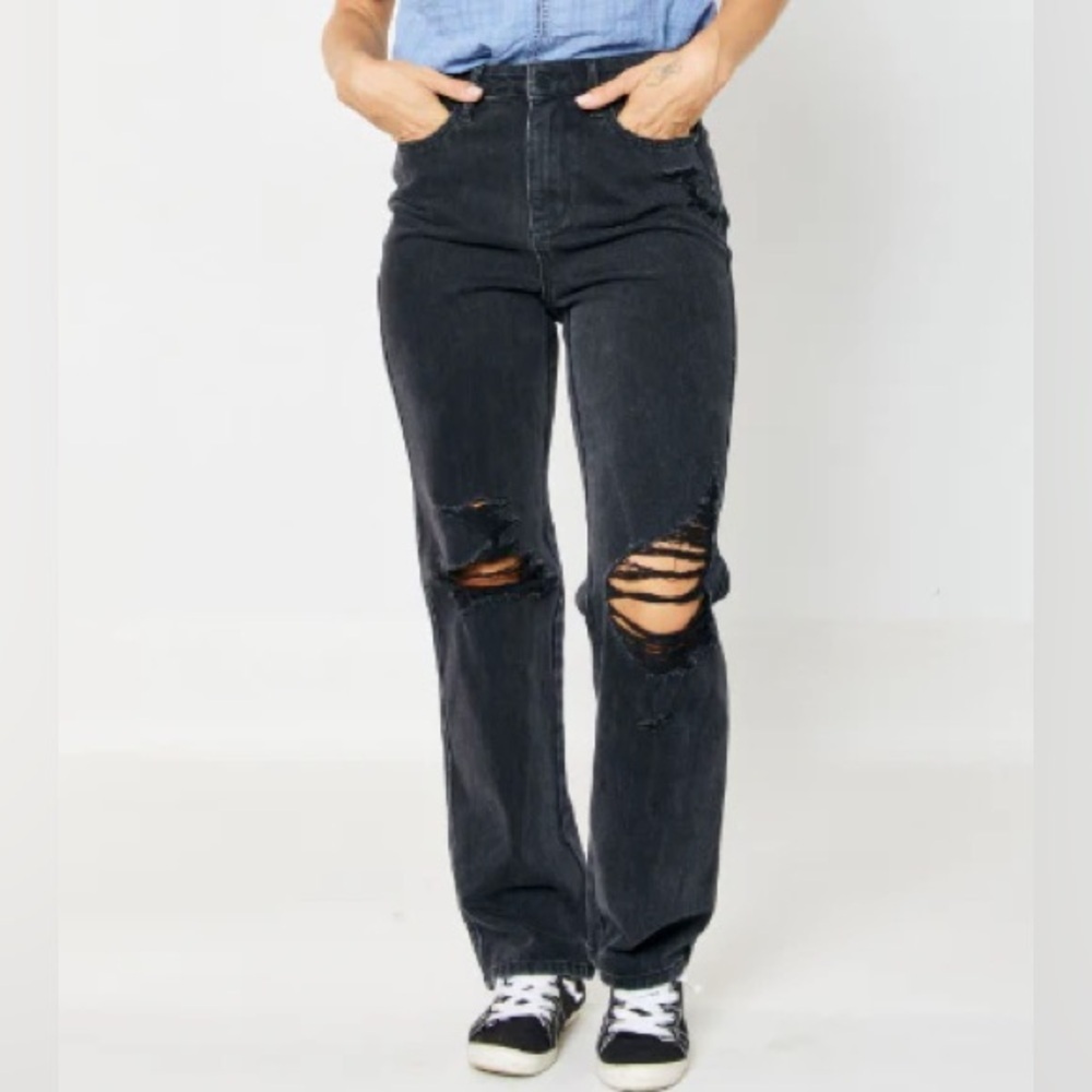 Judy Blue Rigid Magic Black 90's straight leg Distressed Jeans 88737 13/31